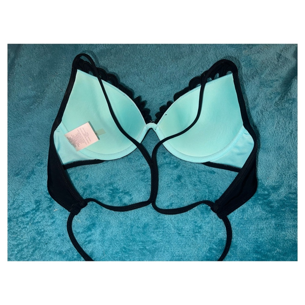Shade & Shore Bikini Top - Picture 4 of 4